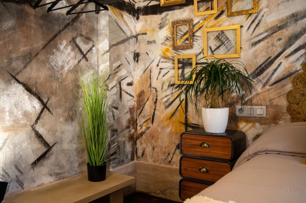 Domus Lapidis - La Galeria Lägenhet Bogarra Exteriör bild