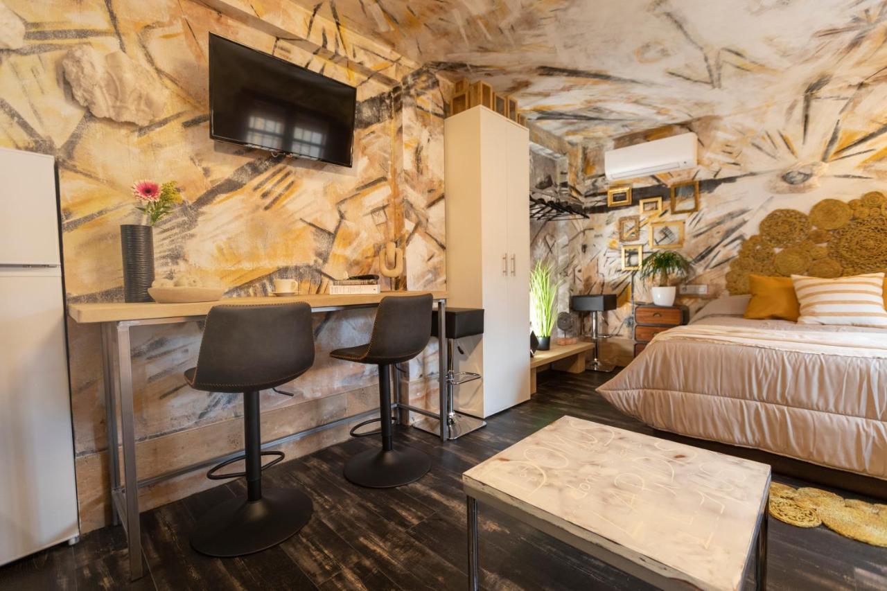 Domus Lapidis - La Galeria Lägenhet Bogarra Exteriör bild